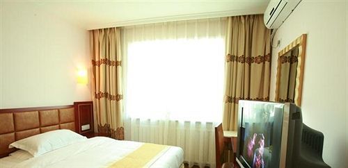 Southwest Hotel - Urumqi Exterior photo